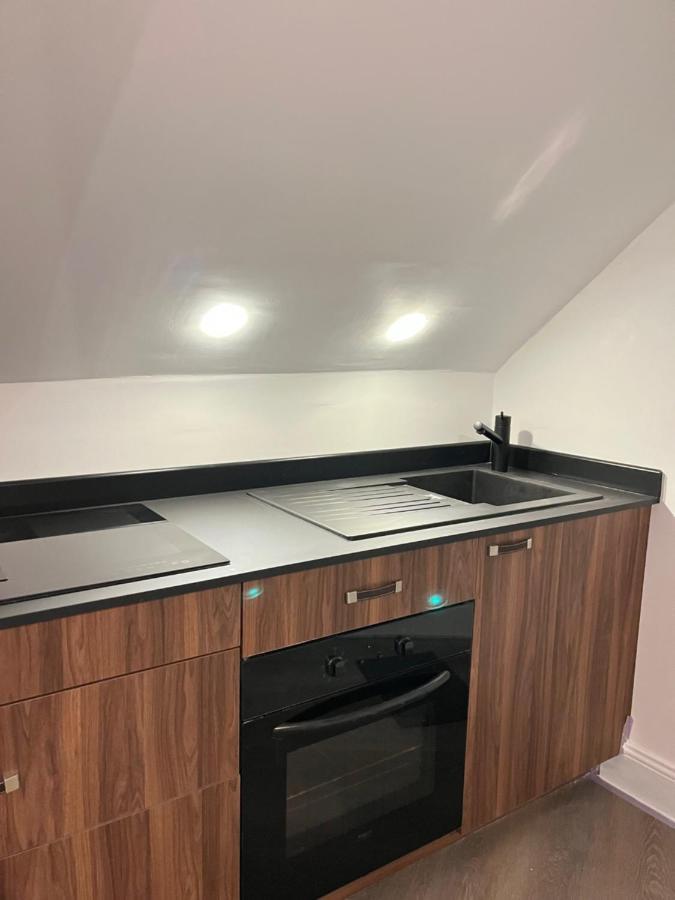 Romain - Appartement A Reims Exterior foto